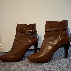 Tory Burch Women's Amarina 90mm Leathered Heeled Bootie Belted Equestrian